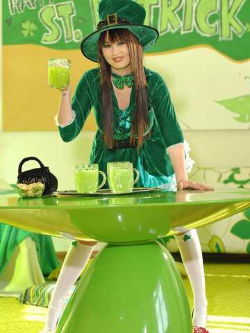 Antonia picture 4.3