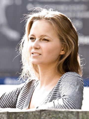 Alexandra D picture 5.1