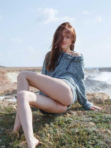 Alice May picture 9.3