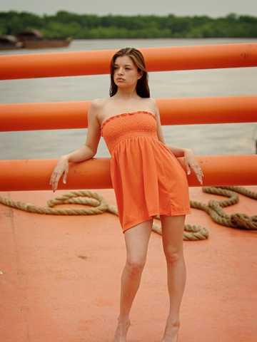 Ana Smith picture 6.2