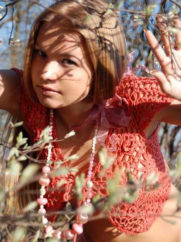 Anna AE picture 4.1
