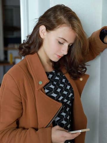 Dakota Pink picture 103.2