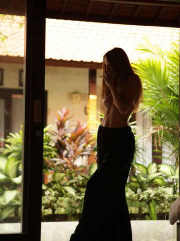 Elin picture 52.3