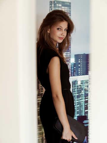 Emma Sweet picture 33.1