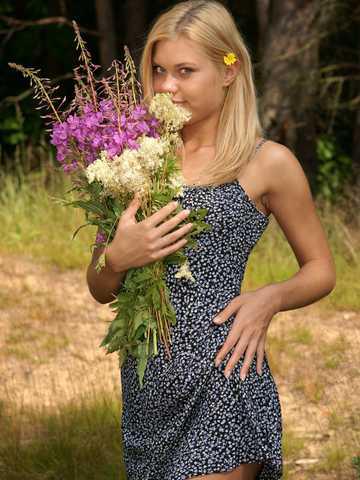 Flora A picture 4.1