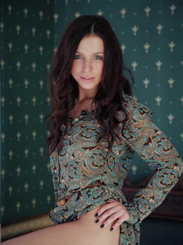 Gillian B picture 711.2