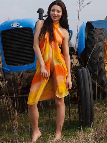 Hannah E picture 20.1