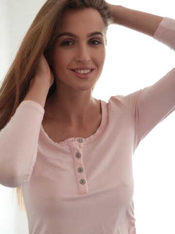 Holly Haim picture 1.3