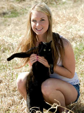 Jewel A picture 105.1
