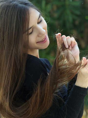 Leona Mia picture 5.2
