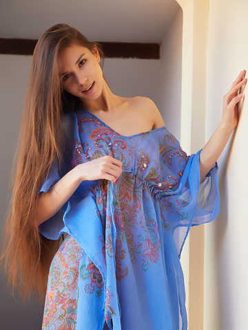 Leona Mia picture 6.4