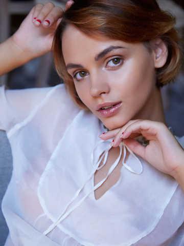Lilit A picture 4.4