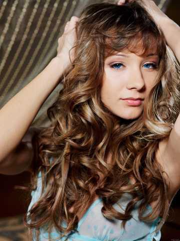 Lucy F picture 1.1