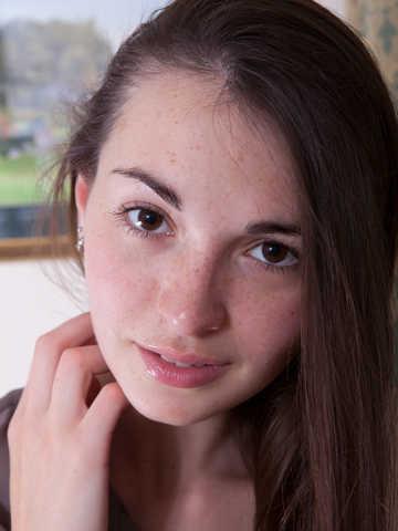 Lukki Lima picture 10.1