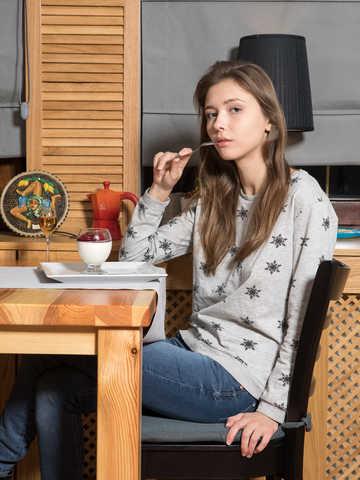 Mila Azul picture 8.4