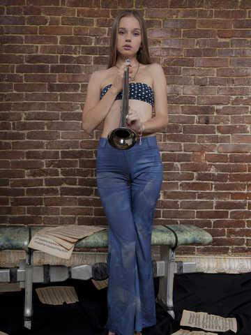 Milena D picture 9.1