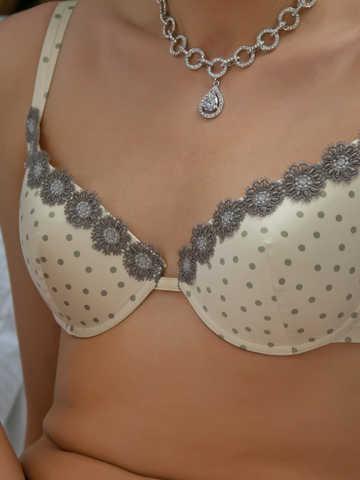 Sabina B picture 738.3