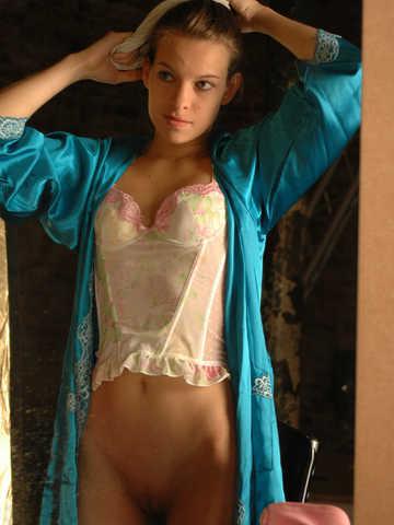Selene B picture 458.3