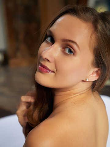 Stacy Cruz picture 6.1
