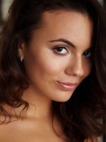Vanessa Decker picture 68.3