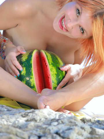 Violla A picture 157.4