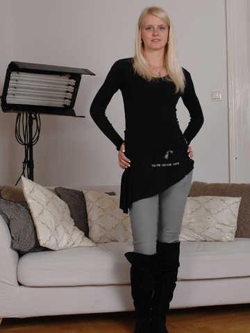 Samantha D picture 4.2