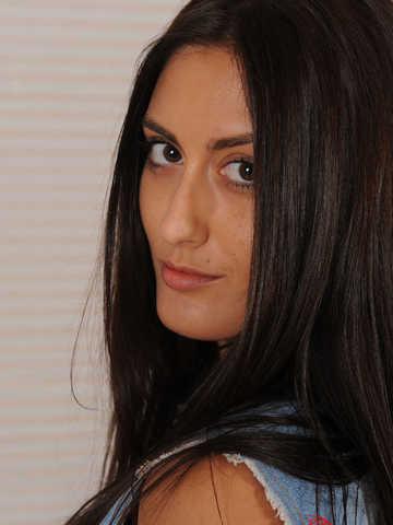 Sara Class picture 2.2