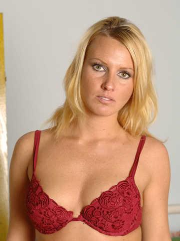 Viktoria Blonde picture 1461.3